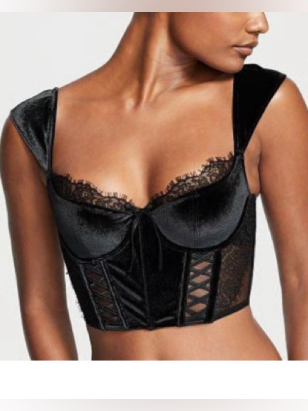 VICTORIAS SECRET BLACK VELVET CORSET